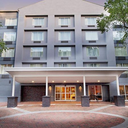 Fairfield Inn & Suites By Marriott Atlanta Buckhead Exterior photo