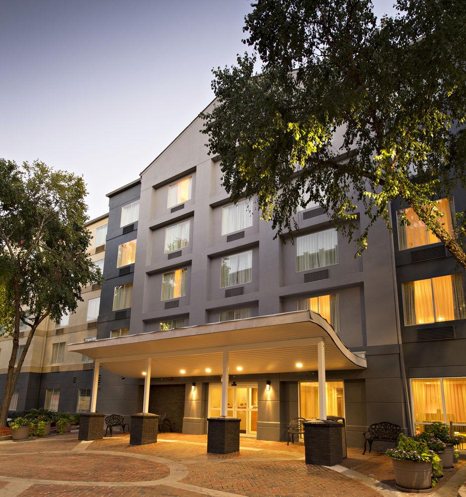 Fairfield Inn & Suites By Marriott Atlanta Buckhead Exterior photo